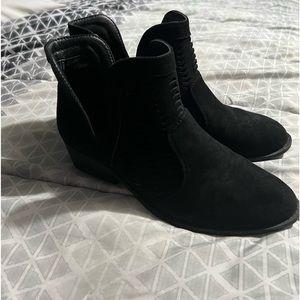 Black booties from SHEIN.